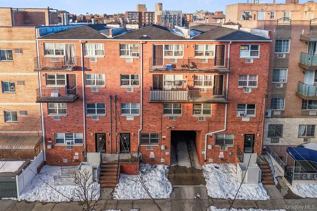 13909 34th Avenue, Flushing, NY 11354