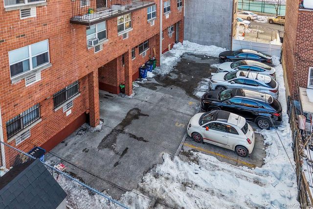 13909 34th Avenue, Flushing, NY 11354