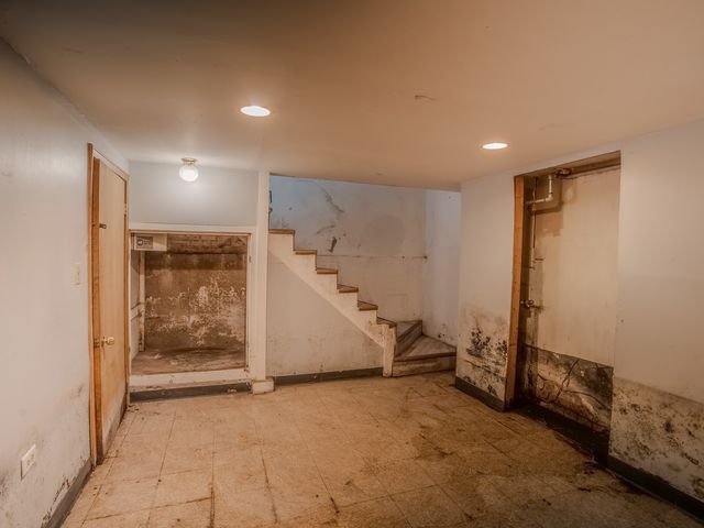 250 E 143rd Street, Dolton, IL 60419