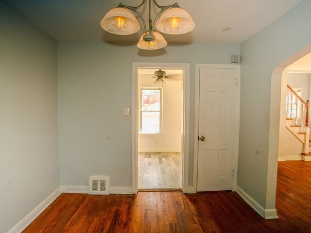 250 E 143rd Street, Dolton, IL 60419