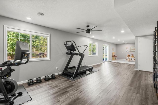 18691 Dylan Drive, Farmington, MN 55024