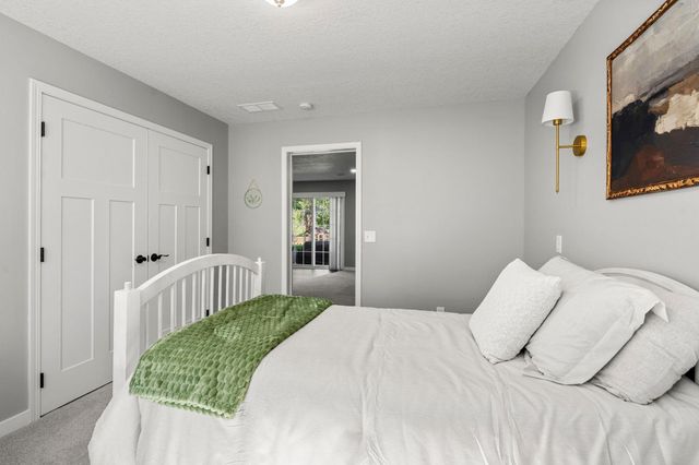 18691 Dylan Drive, Farmington, MN 55024