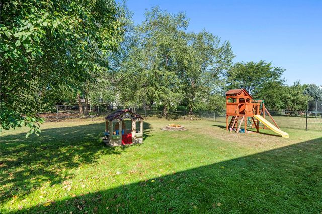 18691 Dylan Drive, Farmington, MN 55024