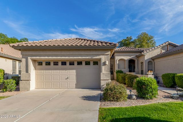 23721 S PLEASANT Way, Sun Lakes, AZ 85248