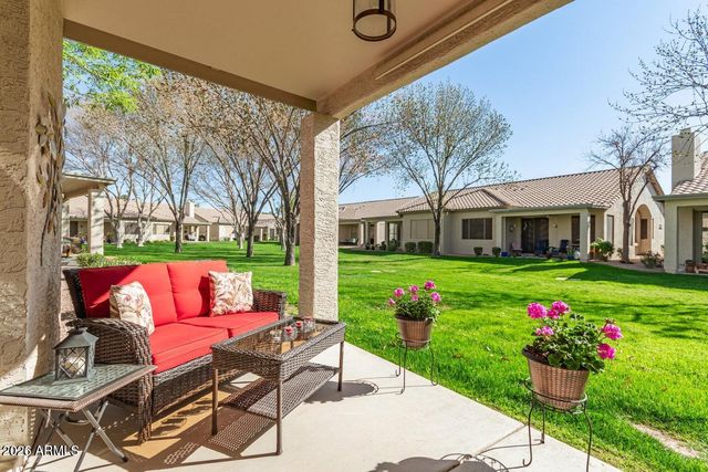 23721 S PLEASANT Way, Sun Lakes, AZ 85248