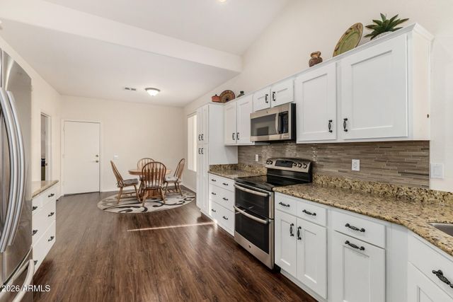 23721 S PLEASANT Way, Sun Lakes, AZ 85248