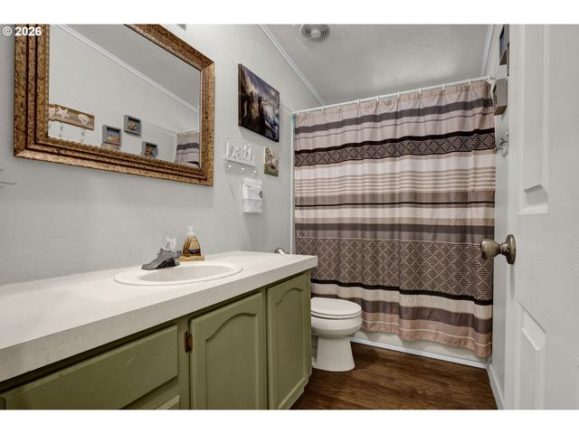 538 LOCHAVEN Ave, Springfield, OR 97477