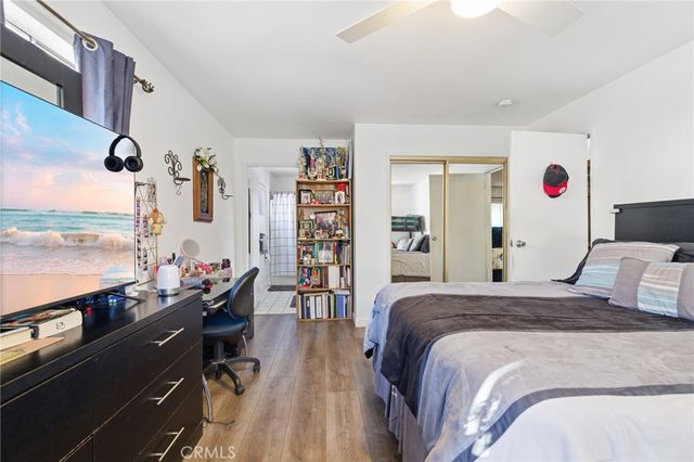 2239 W Sunset Boulevard, Los Angeles, CA 90026