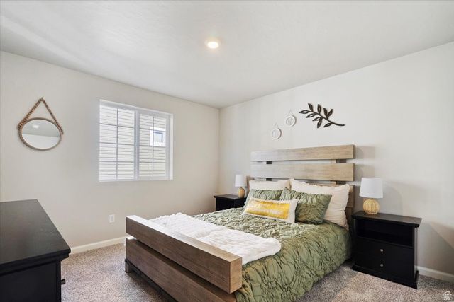 7058 N SANDSTONE WAY, Eagle Mountain, UT 84005