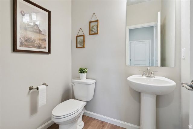 7058 N SANDSTONE WAY, Eagle Mountain, UT 84005