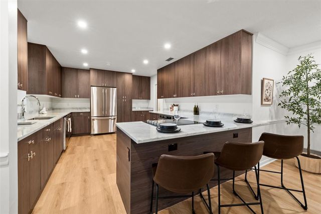 3328 NW 18TH AVENUE, Gainesville, FL 32605