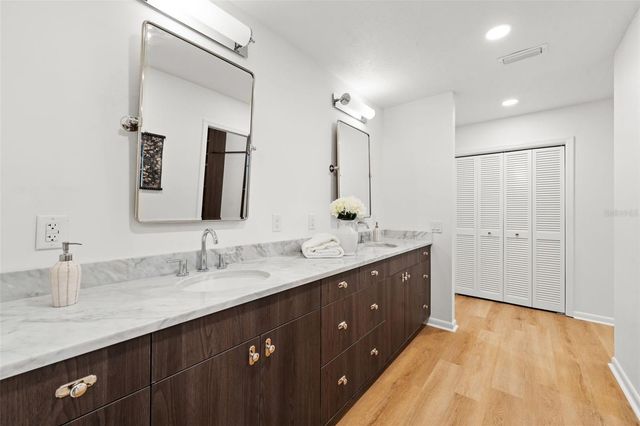 3328 NW 18TH AVENUE, Gainesville, FL 32605