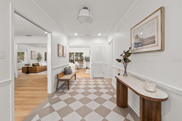 3328 NW 18TH AVENUE, Gainesville, FL 32605