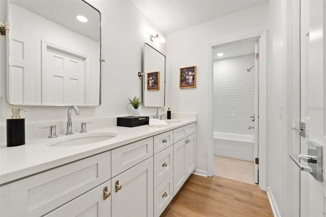 3328 NW 18TH AVENUE, Gainesville, FL 32605