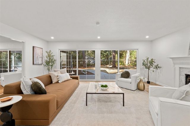 3328 NW 18TH AVENUE, Gainesville, FL 32605