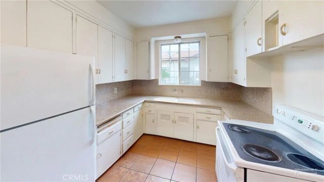 6014 Elenor Street, Riverside, CA 92506