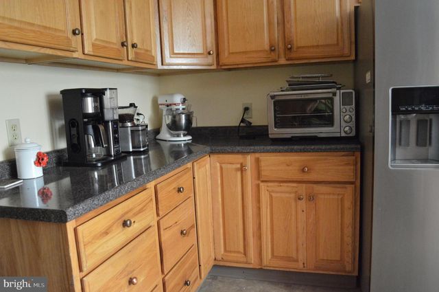 1406 REGENCY CIR, Harrisburg, PA 17110