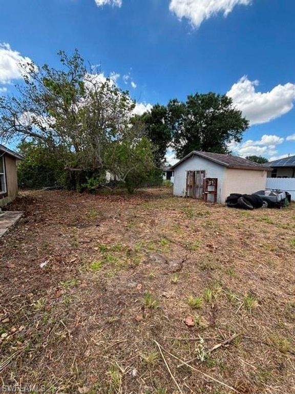 4108 10th ST SW, LEHIGH ACRES, FL 33976 — photo 2