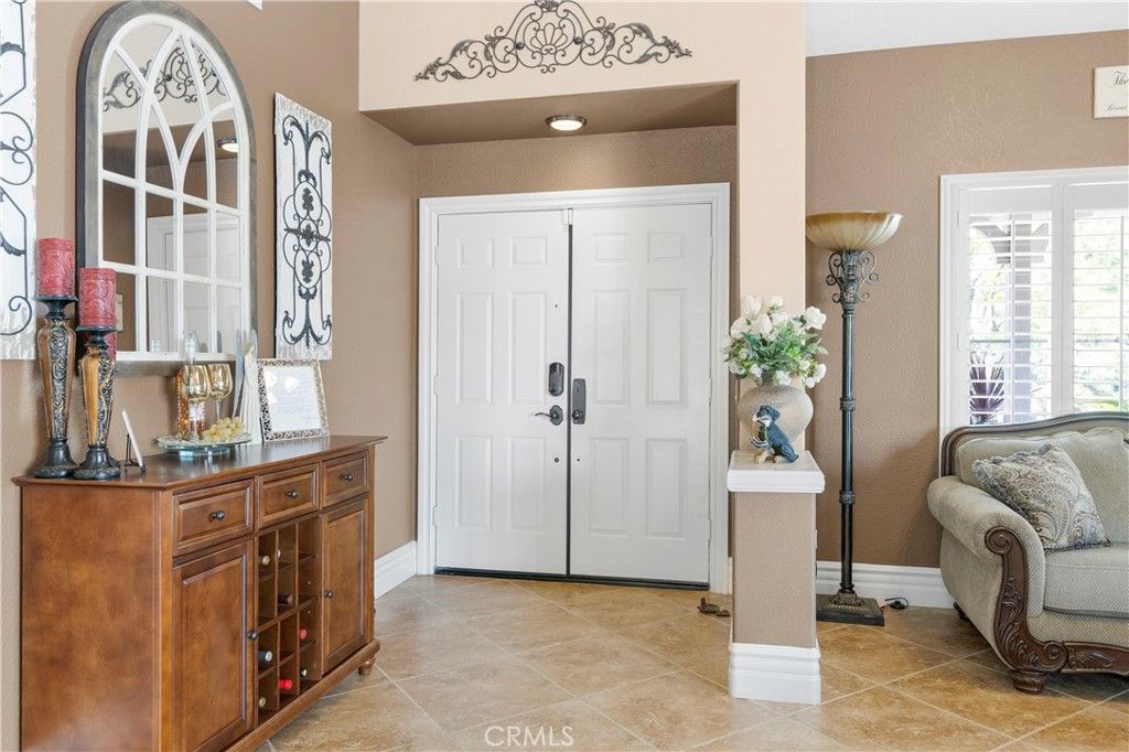 13735 Buckskin Trail Drive, Corona, CA 92883 — photo 5