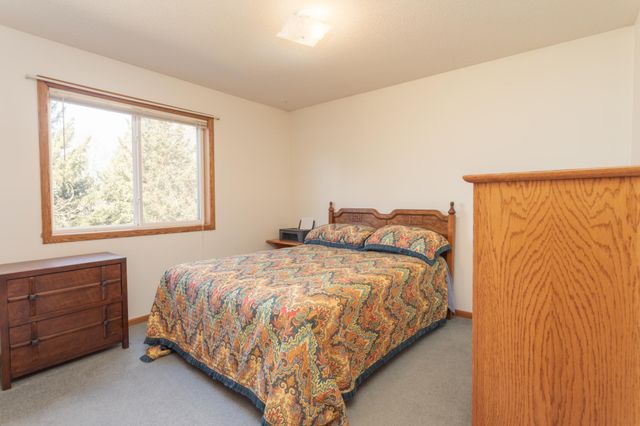 1177 Bridgeport Lane NW, Alexandria, MN 56308