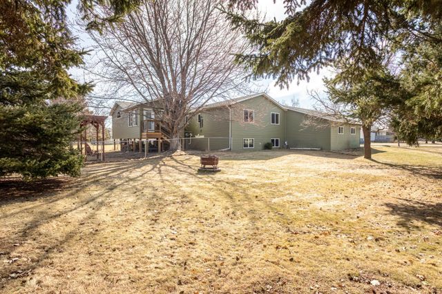 1177 Bridgeport Lane NW, Alexandria, MN 56308