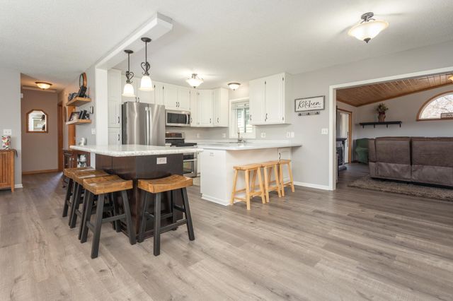 1177 Bridgeport Lane NW, Alexandria, MN 56308