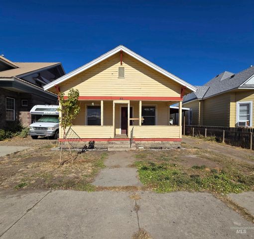44 W Liberty, Weiser, ID 83672 property photo