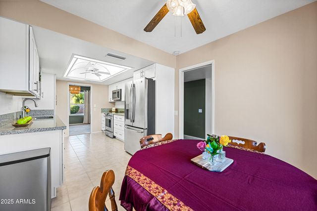 16869 N Meadow Park Drive, Sun City, AZ 85351