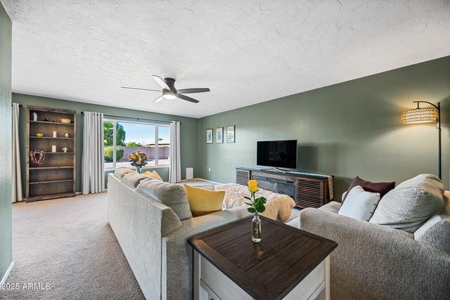 16869 N Meadow Park Drive, Sun City, AZ 85351