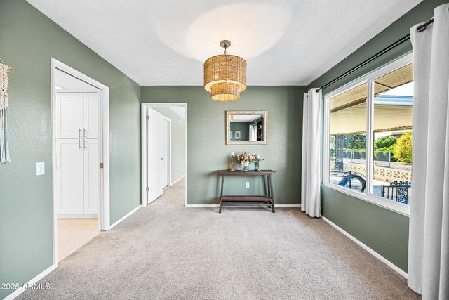 16869 N Meadow Park Drive, Sun City, AZ 85351