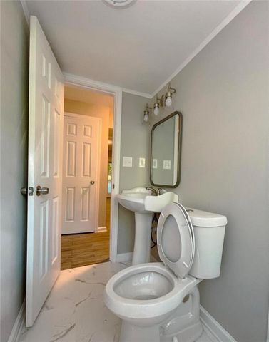 3539 Embry Circle, Atlanta, GA 30341