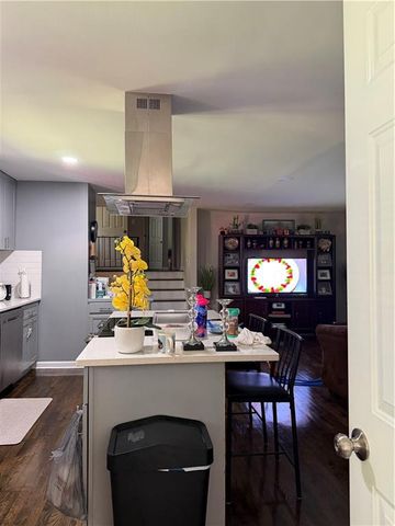 3539 Embry Circle, Atlanta, GA 30341