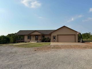 950 N 359th St W, Cheney, KS 67025