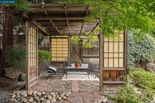 737 Arboles Pl, San Ramon, CA 94583