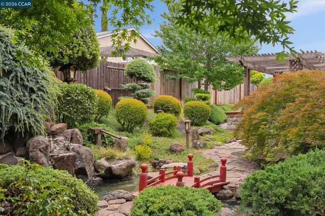 737 Arboles Pl, San Ramon, CA 94583