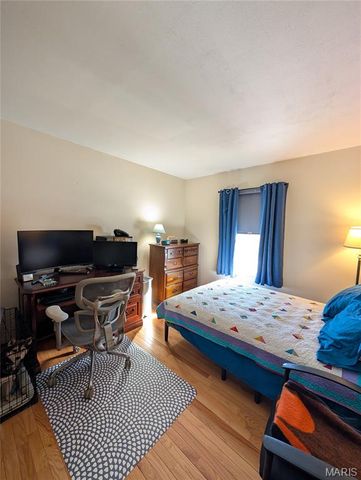 2549 Plymouth Drive, High Ridge, MO 63049