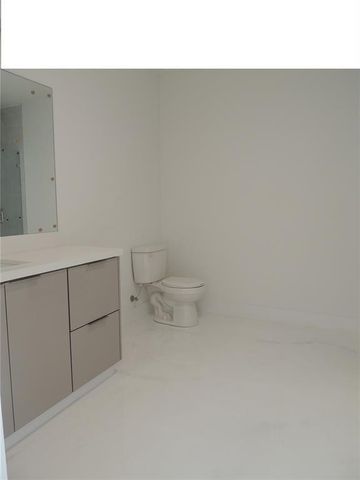 510 Foster Road 101, Hallandale Beach, FL 33009