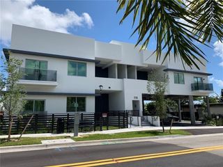 510 Foster Road 101, Hallandale Beach, FL 33009