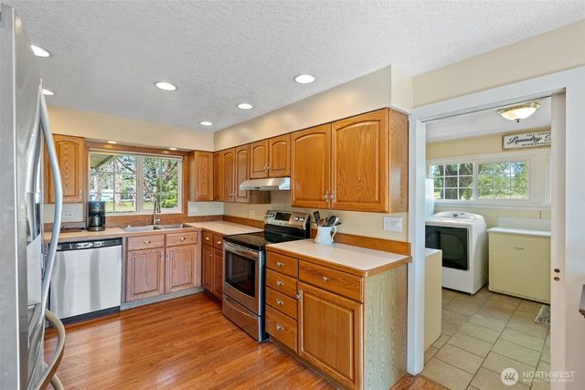603 Gish Road, Onalaska, WA 98570