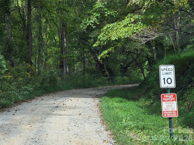 81 Dove Crest Lane 18 & 33, Waynesville, NC 28786