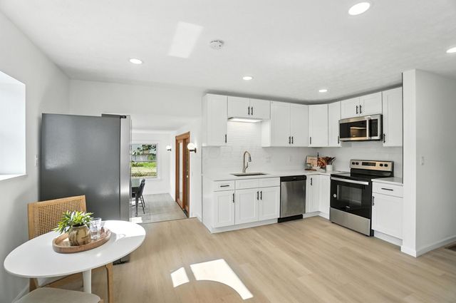 1915 Hopkins Avenue, Columbus, OH 43223