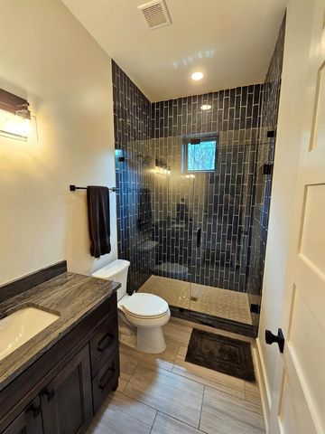 608 Redbud Court, Cedar Hill, TX 75104