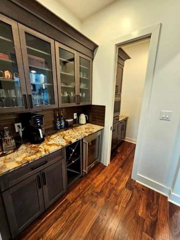 608 Redbud Court, Cedar Hill, TX 75104