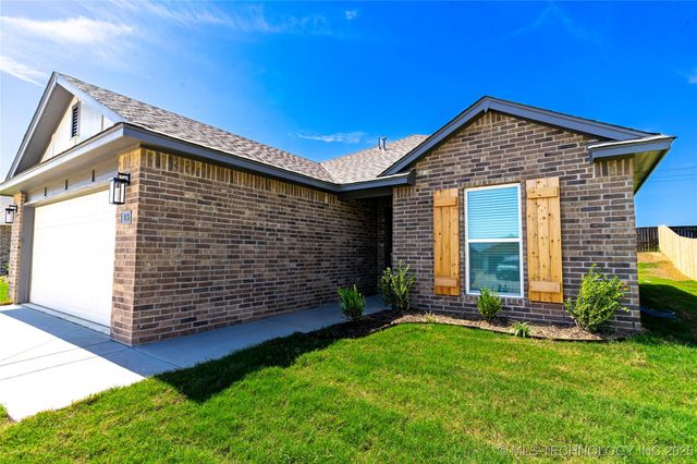 108 S 26th Street, Collinsville, OK 74021
