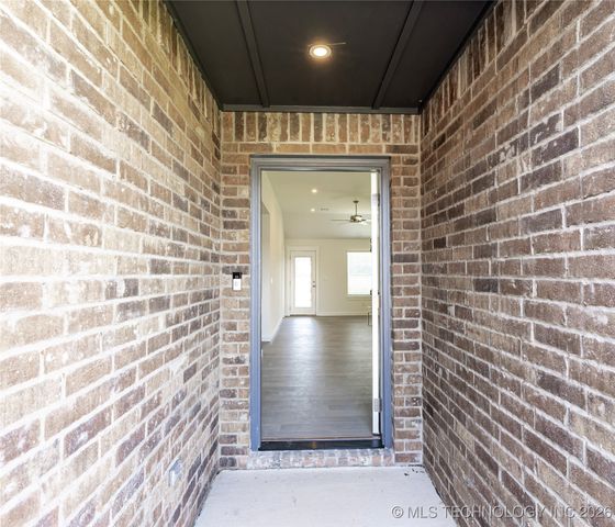 108 S 26th Street, Collinsville, OK 74021