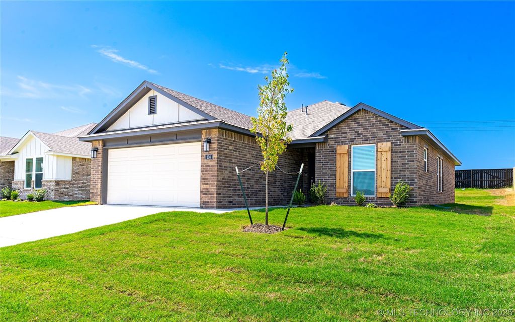 108 S 26th Street, Collinsville, OK 74021