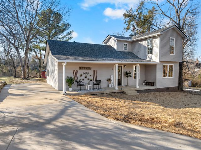 204 E Berkley Cir, Lewisburg, TN 37091