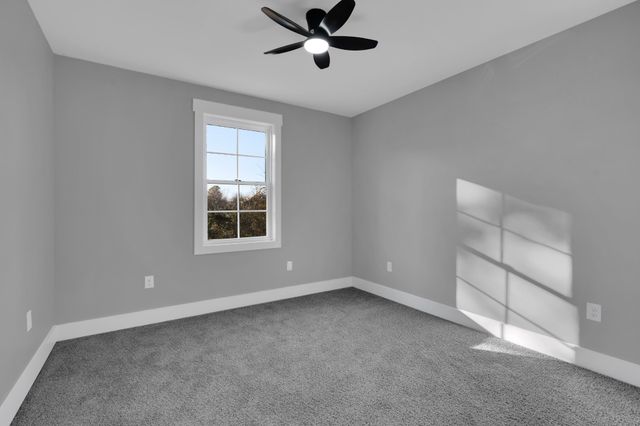 204 E Berkley Cir, Lewisburg, TN 37091