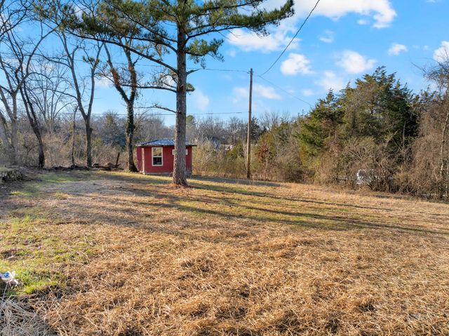 204 E Berkley Cir, Lewisburg, TN 37091