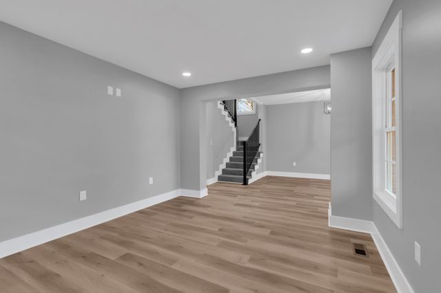 204 E Berkley Cir, Lewisburg, TN 37091